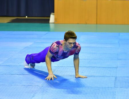 Orenburg, Russia, 26-27 May 2017 years: boys compete in sports acrobatics at the Open Championship Orenburga in sports acrobaticsのeditorial素材
