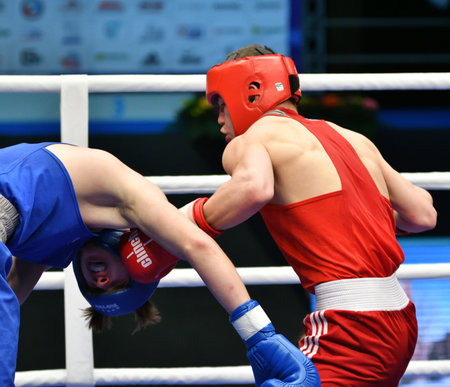 Orenburg, Russia - May 7, 2017: Two boys fighter compete in boxing at the Russian Junior Boxing Championshipの写真素材