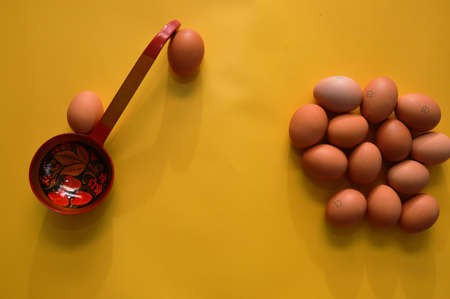 A chicken egg lies in a shipping box and is sold at the supermarket. decorative eggの写真素材