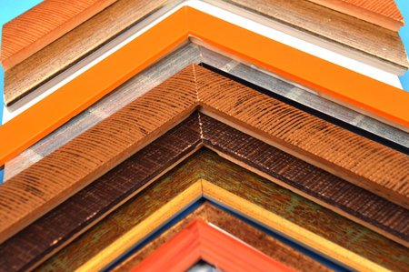 Baguette frames for paintings and images. frame corners