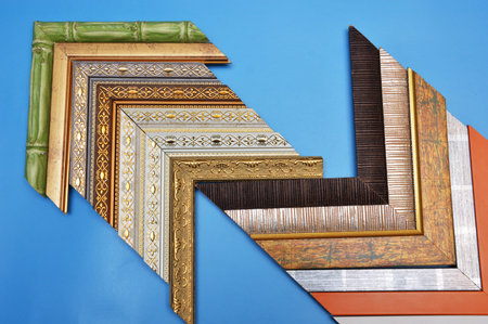 Baguette frames for paintings and images. frame corners