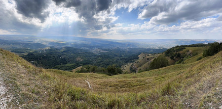 Panoramic view of the valley from the top of the mountain