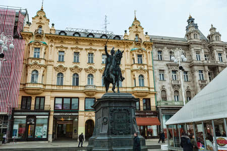 Zagreb, Croatia - 24 February 2019: Ban Jelacic Square with his monumentのeditorial素材