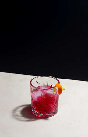 Negroni cocktail. Bitter, gin, vermouth ice Bar Recipes Alcoholic beveragesの写真素材