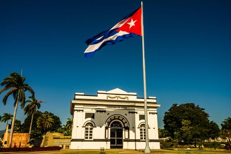 Santiago de Cuba, Cuba â 2019. Fidel Castro tomb in Santiago de Cuba. Santa Ifigenia Cemetery - resting place of a few notable Cubans.のeditorial素材