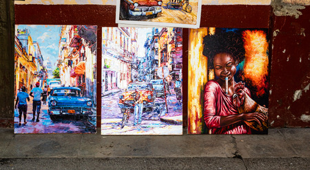 Havana, Cuba â 2019. Local souvenirs displayed on the streets of old Havana.のeditorial素材