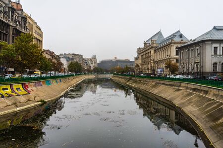 Panoramic view over Dambovita River in a foggy day in Bucharest, Romania, 2019のeditorial素材