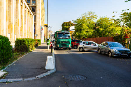 Car traffic, pollution, traffic jam in the morning and evening in the capital city of Bucharest, Romania, 2022のeditorial素材