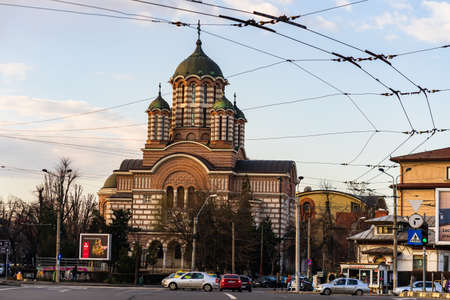 Car traffic, pollution, traffic jam in the morning and evening in the capital city of Bucharest, Romania, 2022のeditorial素材