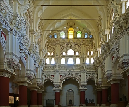 Madurai, Tamil Nadu, South India. Thirumalai Nayakkar Mahal palace complex, was constructed in the Indo-Saracen style by Thirumalai Nayakar in 1636. It is a national monument and is now under the care of the Tamil Nadu Archaeological Departmentのeditorial素材