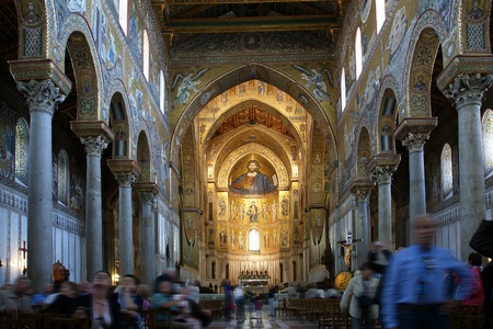 The interior Cathedral-Basilica of Monreale, is a Roman Catholic church in Monreale, Sicily, southern Italy.のeditorial素材