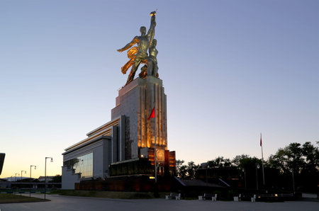 Famous soviet monument Rabochiy i Kolkhoznitsa ( Worker and Kolkhoz Woman OR Worker and Collective Farmer) of sculptor Vera Mukhina, Moscow, Russia. Made of in 1937.のeditorial素材