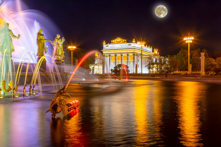 Fountain Friendship of Nations at night, with the super moon (1951-54, architects K. Topuridze and G. Konstantinovsky) - VDNKH (All-Russia Exhibition Centre), Moscow, Russiaの写真素材