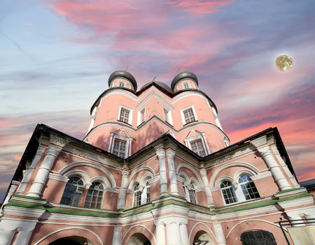 Donskoy Monastery (at night). Medieval Russian churches on the territory -- monastery was established in 1591 and used to be a fortress. Moscow, Russiaの写真素材