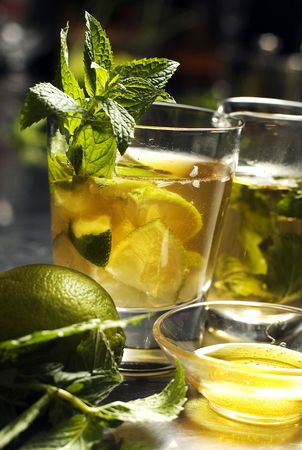 cocktail whit alcohol and mentaの写真素材
