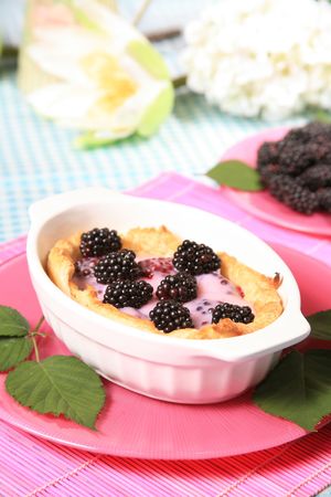 Cake with blackberriesの写真素材
