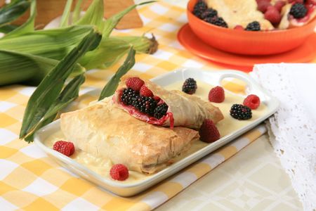 Blackberry and raspberry strudel 6の写真素材