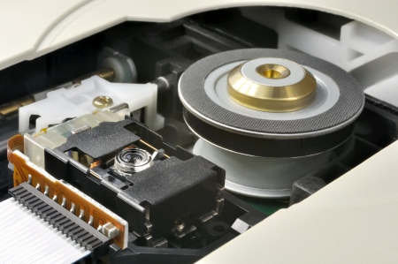 Fragment mechanism cd player drives to the computerの写真素材