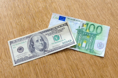 strength of the dollar against the euroの写真素材