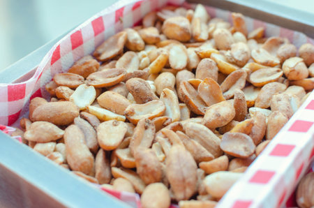 roasted marinated peanuts