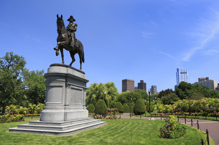Equestrian George Washington Monument at Public Garden in Boston, USAのeditorial素材
