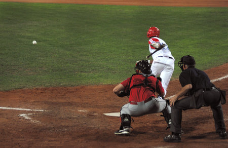 mage of the game betwen Canada and Cuba in the baseball worldcup.Cuba was the winner,5x1,and pass to...