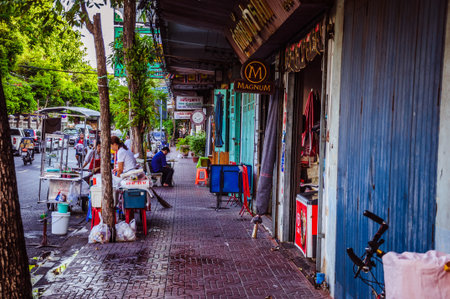 Bangkok, Thailand - Jul 11, 2015 - Khao san road in the afternoonのeditorial素材