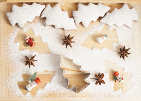 christmas gingerbread cookies baking processの写真素材