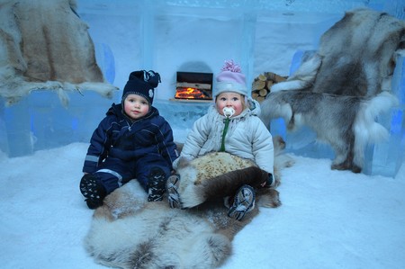The little children in Igloo hotel in Alta - north Norway.の写真素材