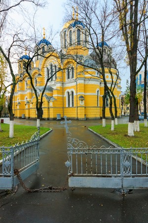 Vladimir Cathedral - the main church of the Ukrainian Orthodox Church. Kiev. Ukraineのeditorial素材