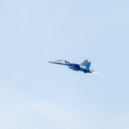 Yalta - June 12. Celebrating the Day of Russia of the flight group Russian Knights Russkie Vityazi on June 12, 2014 in Yalta, Russia. Group SU-27 in flight.のeditorial素材