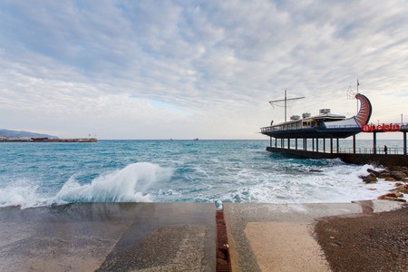 Storm on the promenade Yalta. Crimea. Russiaのeditorial素材