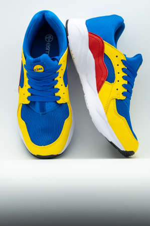 Stylish shoes from the LIDL brand were trendy among young people. The LIDL string specifies its brand. Within a few days, the collection was sold out andのeditorial素材