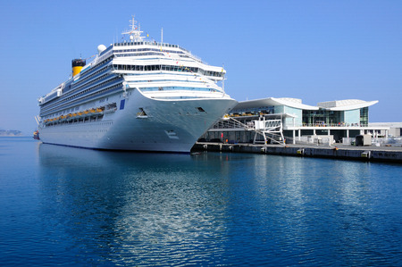 Huge ocean liner in italian port ready for cruise.の写真素材