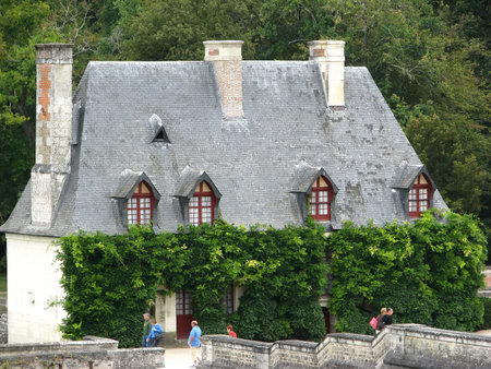 France  Lodge of servants in Shenonsoのeditorial素材