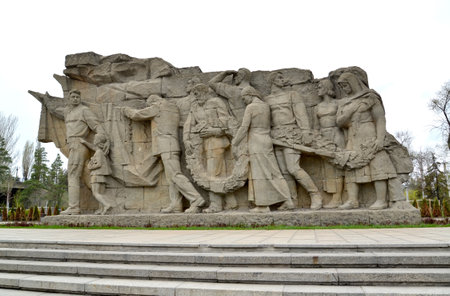 VOLGOGRAD, RUSSIA - APRIL 23, 2017: Introduction sculptural composition high relief "Memory of generations" at Vkhodnaya Square. Mamayev Kurganのeditorial素材