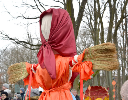KALININGRAD, RUSSIA - FEBRUARY 18, 2018: Maslenitsa effigy with brooms instead of hands. A holiday in the parkのeditorial素材