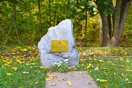 KALININGRAD, RUSSIA - OCTOBER 19, 2019: A commemorative sign to the Russians in East Prussia. South Parkのeditorial素材