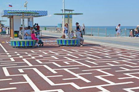 ZELENOGRADSK, RUSSIA - JUNE 25, 2020: Street maze game on the boardwalk. Kaliningrad regionのeditorial素材