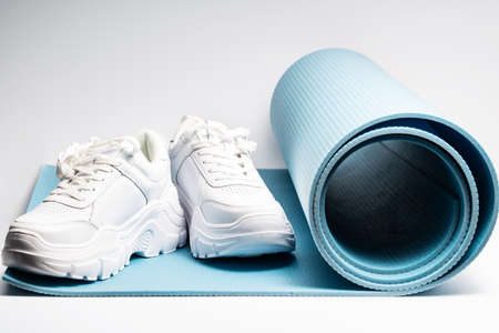 white on a blue yoga matの写真素材