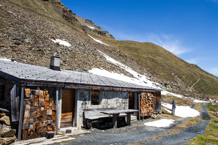 Old Lodge in the Swiss Alpsの写真素材