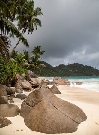 Granite rocks at the beach, Seychellesの写真素材