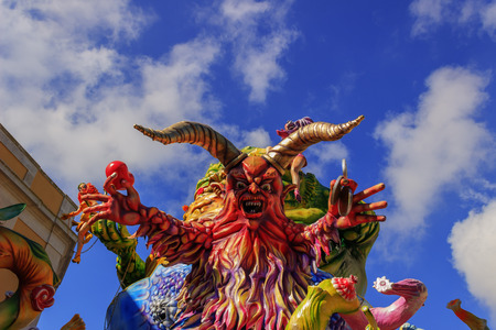 Putignano, Apulia, Italy - February 15, 2015: carnival floats, monster of papier mache.Carnival of Putignano: allegorical float of deadly sins. ITALY (Apulia)のeditorial素材