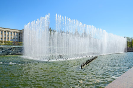 PETERSBURG, RUSSIA - MAY 15: Fountain complex on Moscow square on May 15, 2013 in Petersburg, Russia. Was opened in 2006, consists of 11 fountains. The total volume of bowls up to 3700 cubic meters of water. のeditorial素材