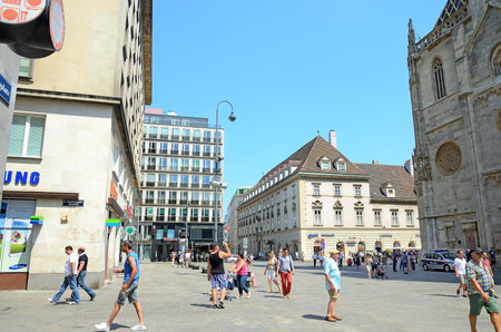 VIENNA, AUSTRIA - JULY 28: View of Vienna on July 28, 2013 in Vienna, Austria. Vienna is one of the largest cities in the European Union with a population of about 1.7 million.のeditorial素材