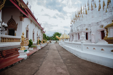 Wat Pong Sunan Thai Templeの写真素材