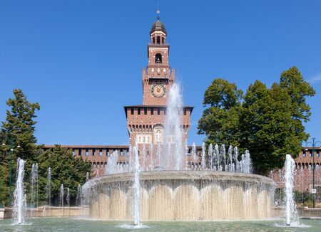 MILAN, ITALY - AUGUST 30, 2019: Castello Sforzesco and Fontana di Piazza Castelloのeditorial素材