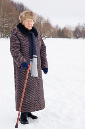 Portrait of the old woman in the winter
の写真素材
