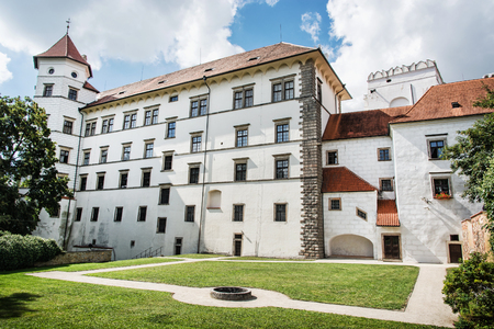 Gothic castle of Jindrichuv Hradec, Czech republic. Architectural scene. Travel destination. Beautiful place.のeditorial素材