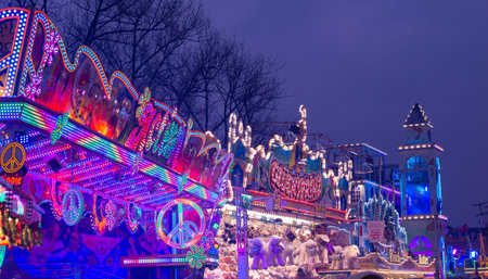 Showmen and rides on the Hamburg Winter Cathedral, the largest folk festival in Northern Germany